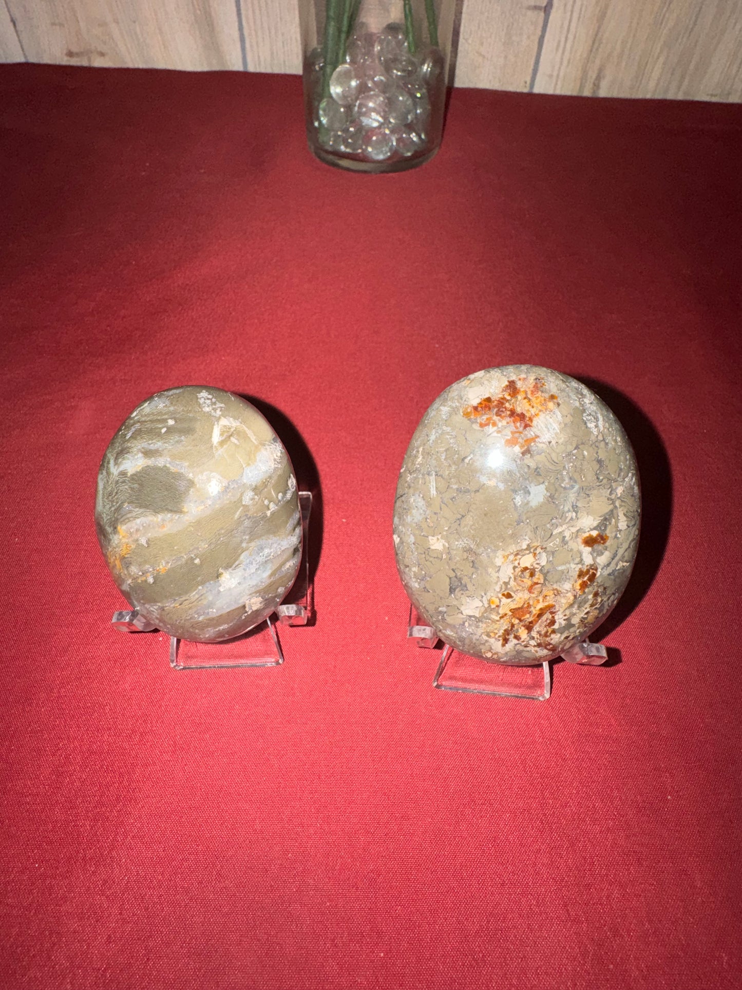 Lg. Ibis Jasper Palm Stones