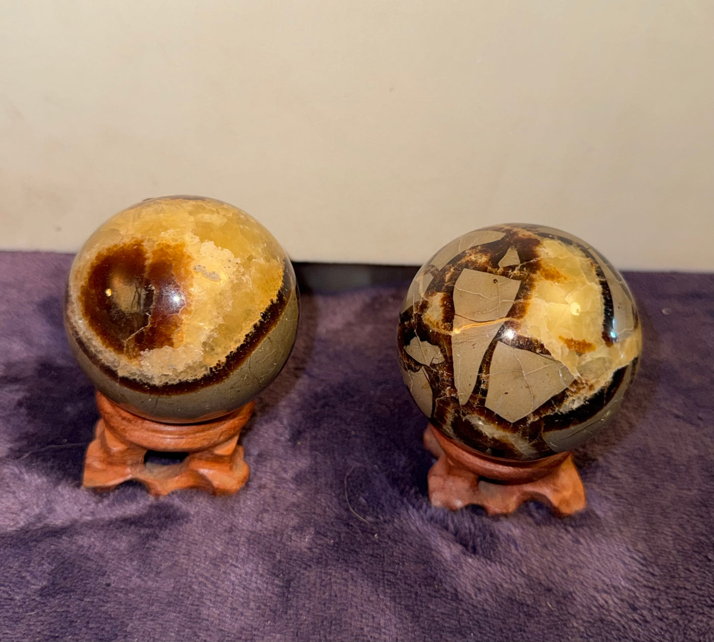 Septarian ( Madagascar ) Spheres
