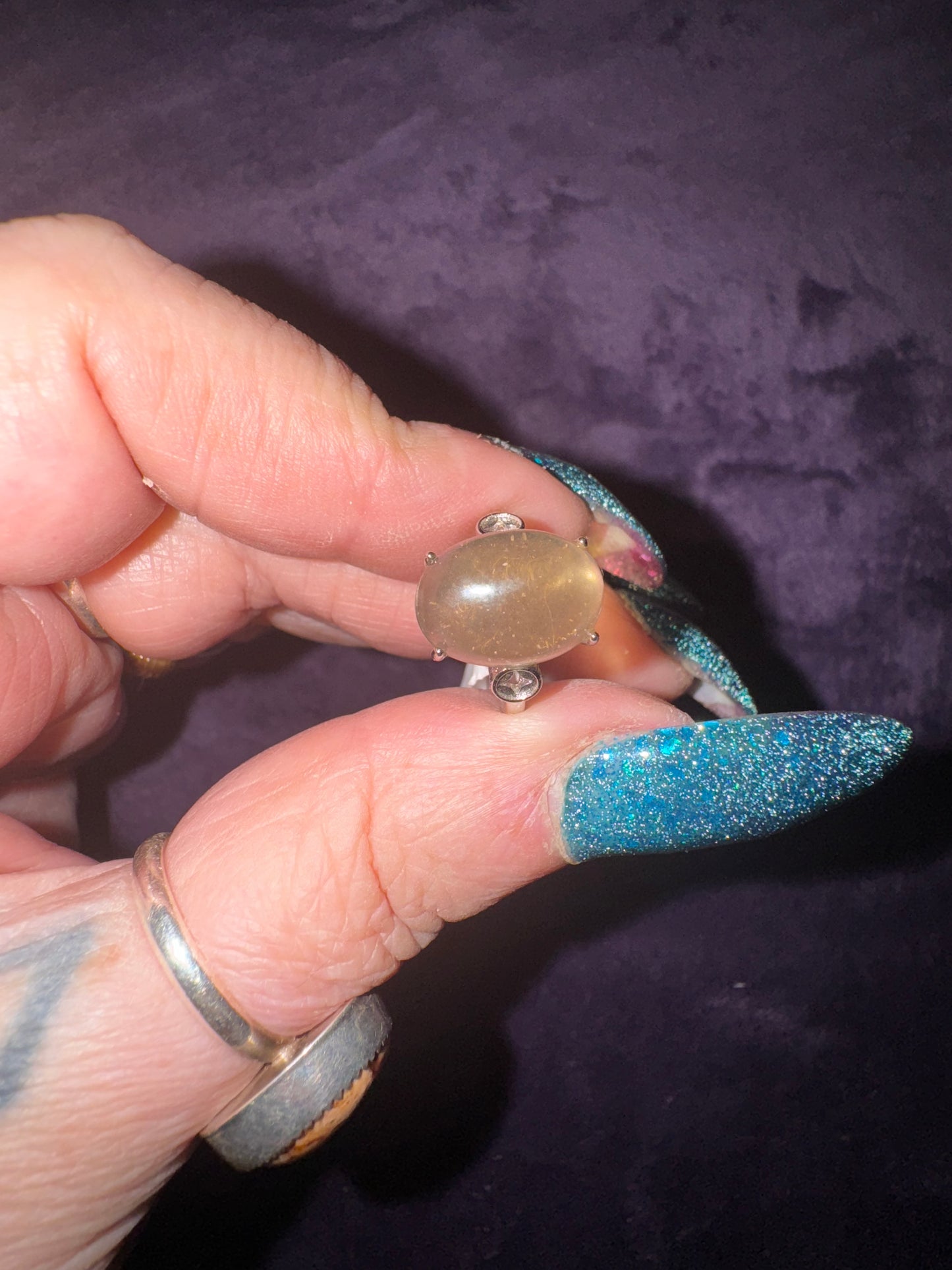 Yellow Fluorite Oval Stone ( nickle free stainless steel )