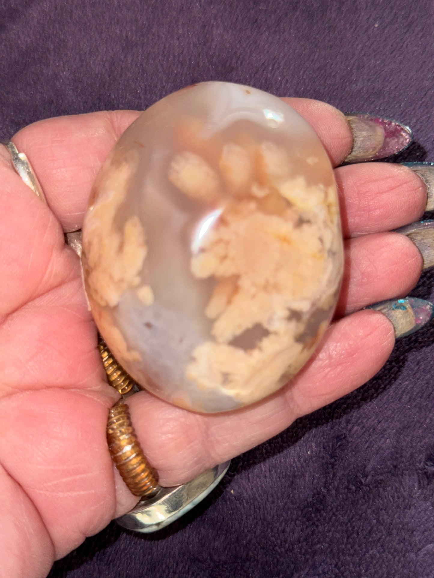 HQ Flower Quartz with Carnelian Palm Stones