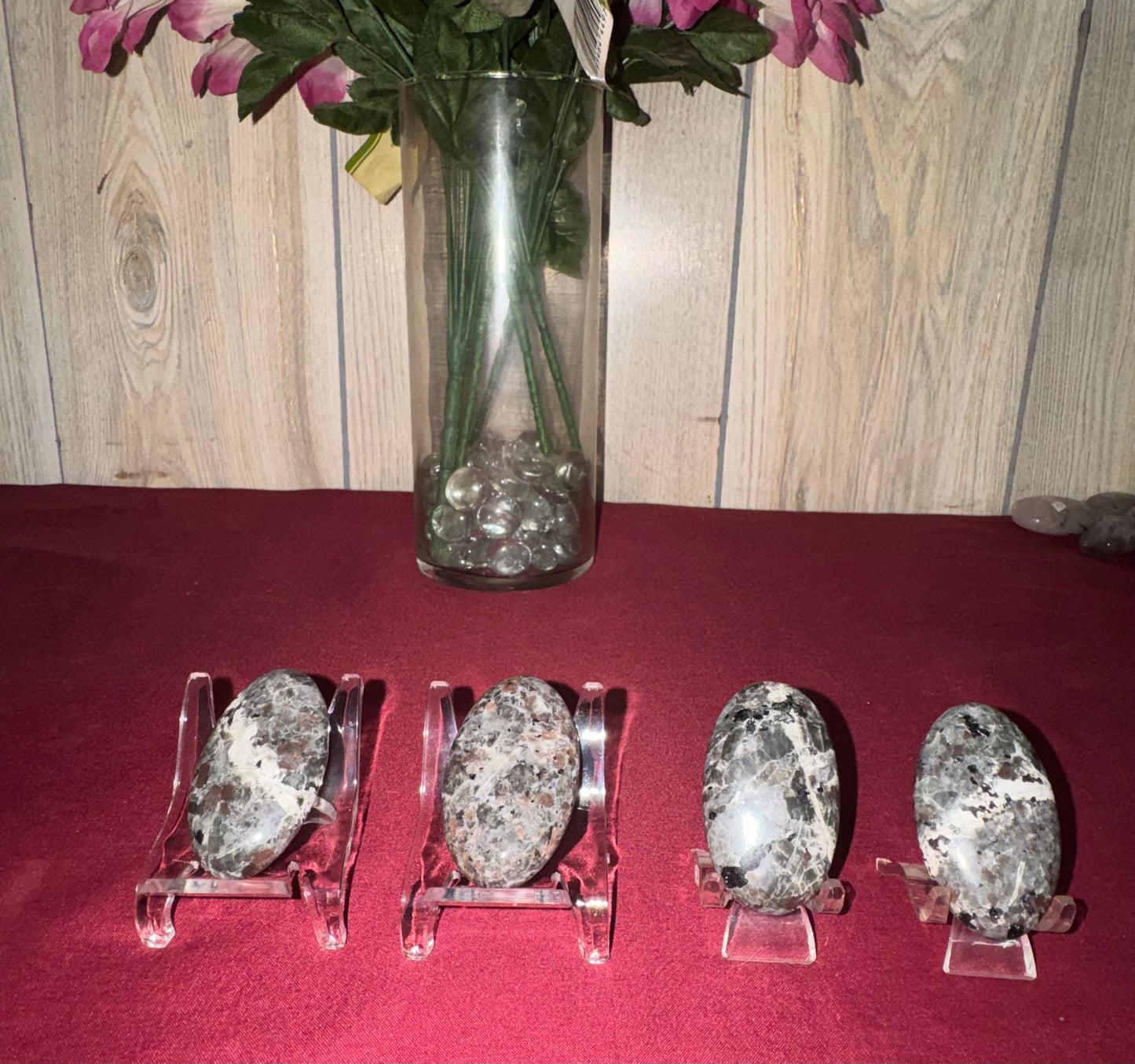 Yooperlite Palm Stones
