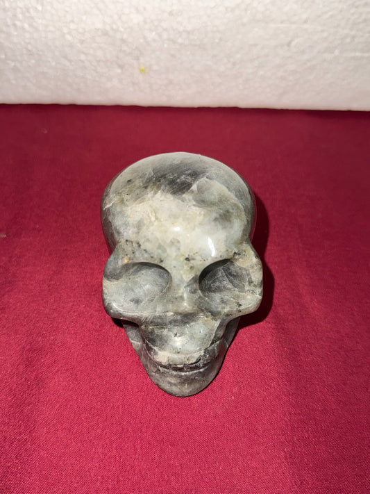 Gray Rainbow Flash Labradorite 4.75” Skull