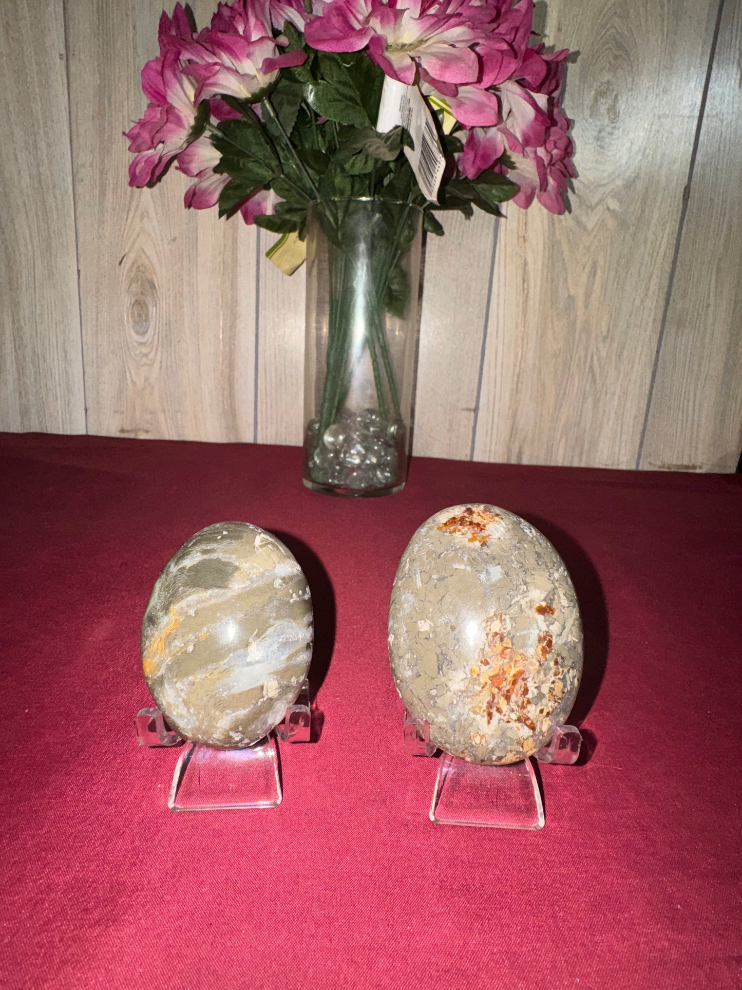 Lg. Ibis Jasper Palm Stones
